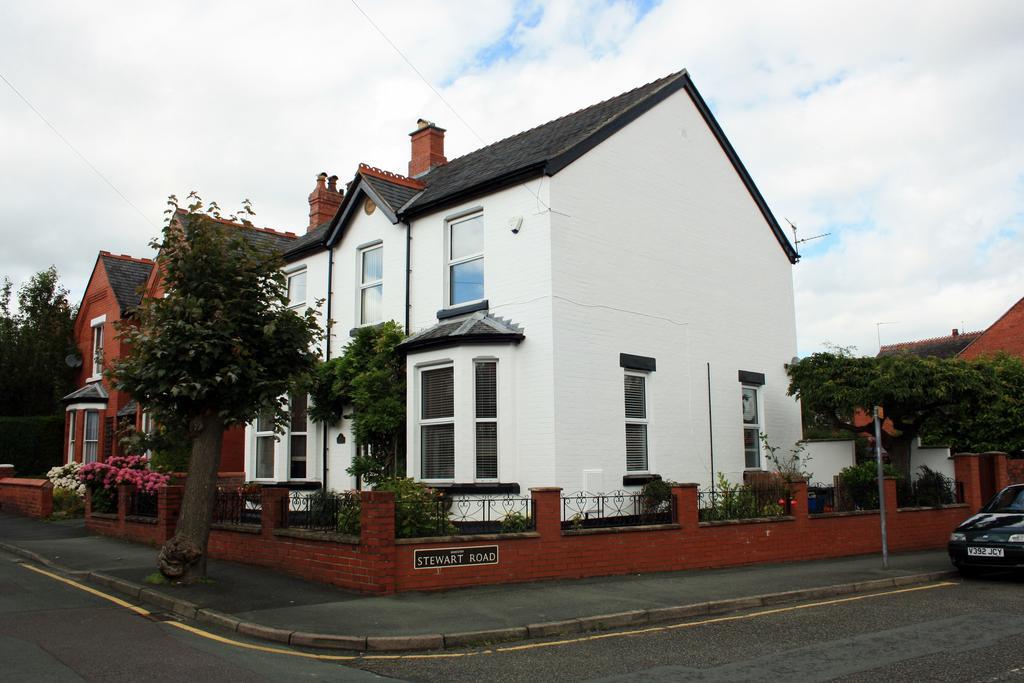 Laurels Oswestry Exterior foto